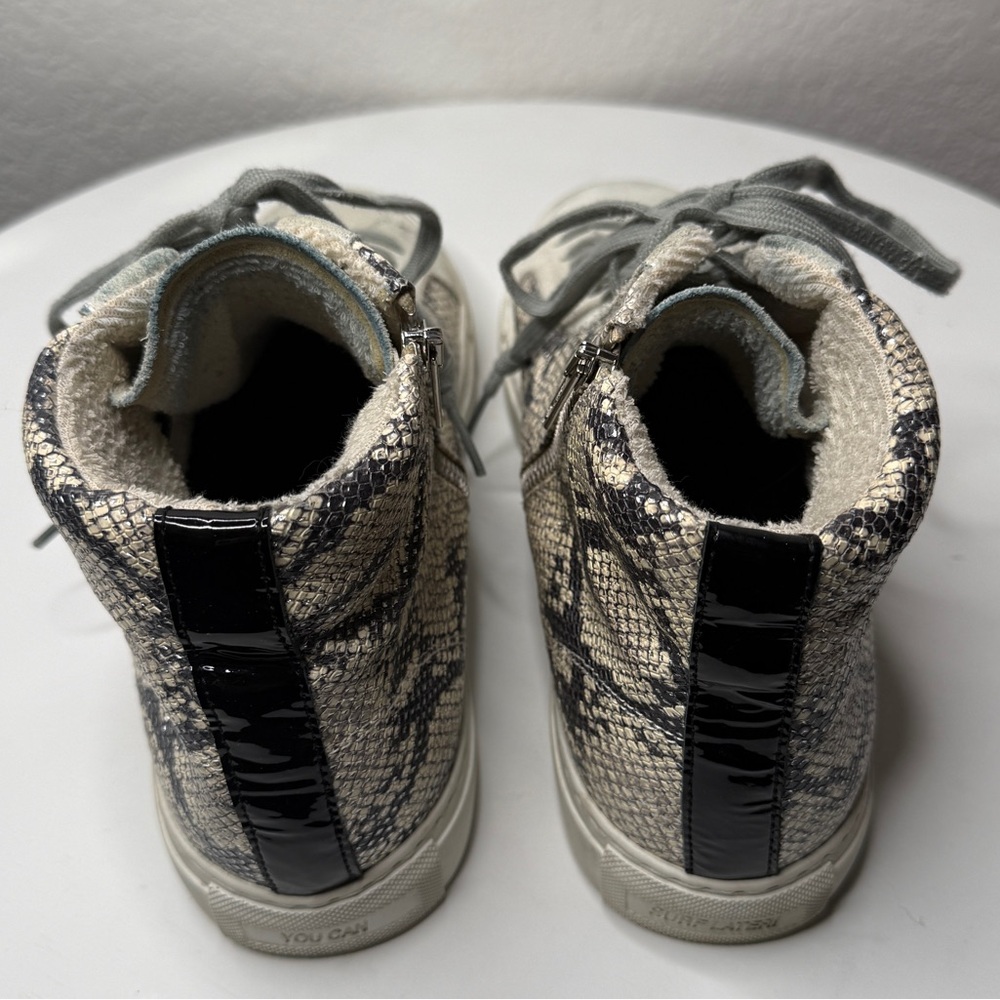 P448 Python Star Snakeskin Print Mixed Material H… - image 5